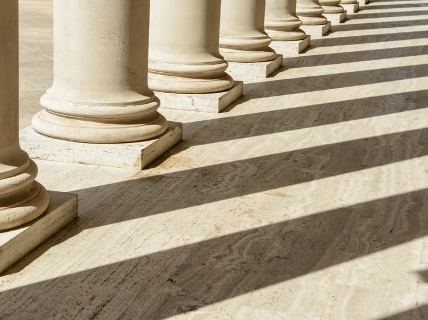 img- The Cochran Firm Stone Pillars