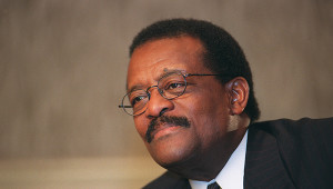 atlanta ga johnnie cochran announces opening of office in atlanta photo: eri