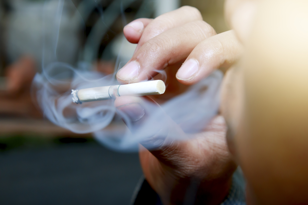 most amount of cigarettes smoked in a day Claims that someone smoked 800 cigarettes in 6 minutes are often shared online — but there is no verified Guinness World Records category confirming this as an officially recognized smoking record. Guinness most amount of cigarettes smoked in a day Claims that someone smoked 800 cigarettes in 6 minutes are often shared online — but there is no verified Guinness World Records category confirming this as an officially recognized smoking record. Guinness